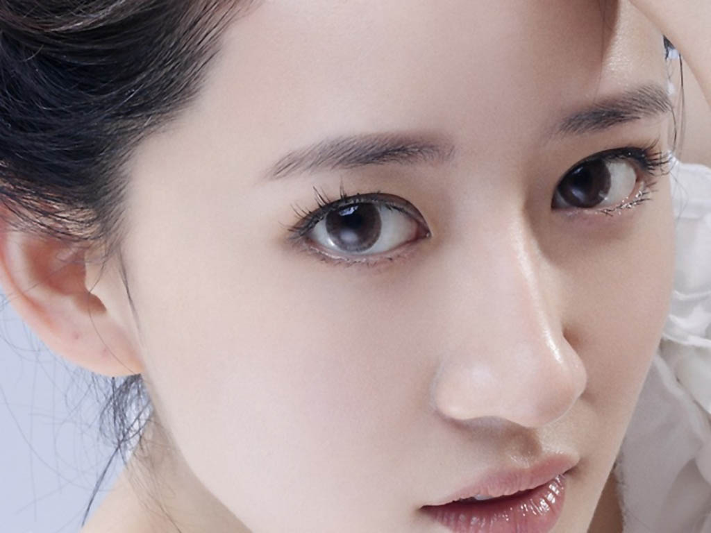 為什么要割雙眼皮,給你的美麗建議