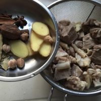 川味勁爆的紅燒牛肉制作全過(guò)程方法