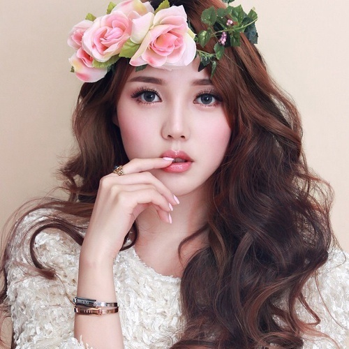 洋娃娃般的完美眼妝 重點(diǎn)就在下睫毛
