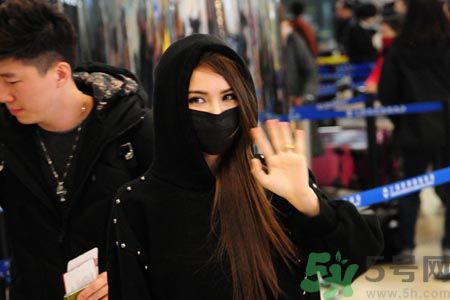 魏晨請昆凌母女吃飯稱贊周董女兒乖巧