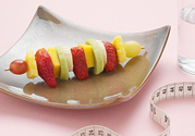 菠蘿和什么榨汁好喝？菠蘿榨汁加什么好喝？