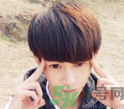 我13歲有點(diǎn)色怎么辦？我13歲有點(diǎn)色正不正常？