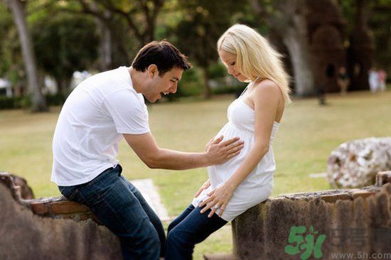 孕婦怕冷是懷的男孩嗎?孕婦怕冷生男孩還是生女孩?