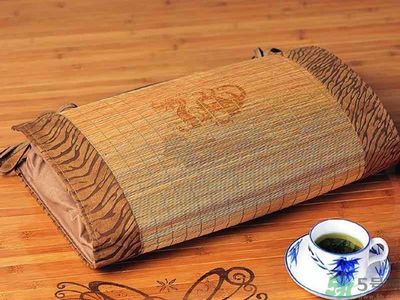 晚上失眠用什么枕頭好？那種枕頭治失眠最好？