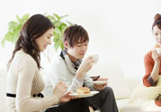 怎么樣才知道對(duì)方喜歡自己?jiǎn)?？喜歡一個(gè)人會(huì)做什么？