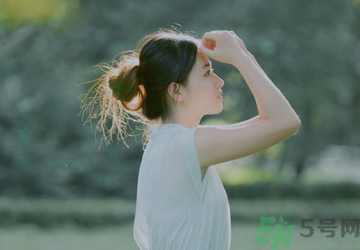皮膚暗黃怎么調(diào)理？皮膚暗黃的原因是什么？