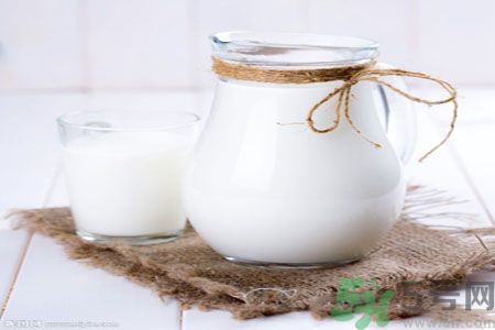 牛奶那個(gè)牌子好？牛奶可以加熱嗎？