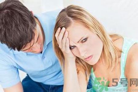 夫妻為錢傷了感情怎么辦？化解夫妻吵架的有效方法