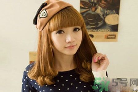 臉大的女生適合短發(fā)嗎？臉大的女生適合什么發(fā)型？