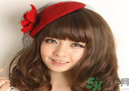 臉大的女生適合短發(fā)嗎？臉大的女生適合什么發(fā)型？