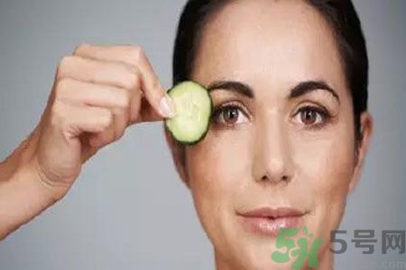  黃瓜可以直接敷臉嗎？黃瓜可以去痘痘嗎？