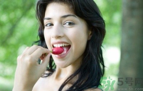 剖腹產(chǎn)后能吃蘋(píng)果嗎？剖腹產(chǎn)后能吃什么水果？