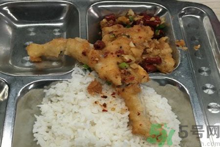 整只炸牛蛙好吃嗎？炸牛蛙怎么做好？