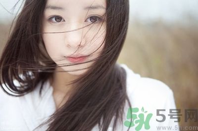 求職因單身被拒 單身汪受到一萬(wàn)點(diǎn)傷害？