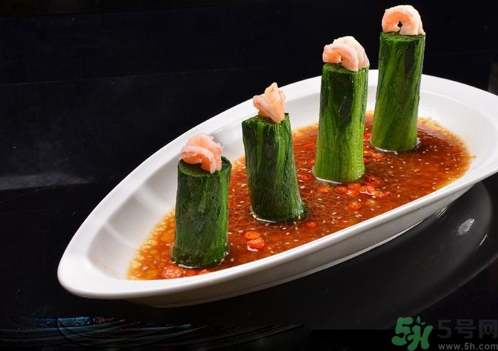 菠菜可以喝豆腐一起吃嗎？菠菜可以喝蝦一起吃嗎？