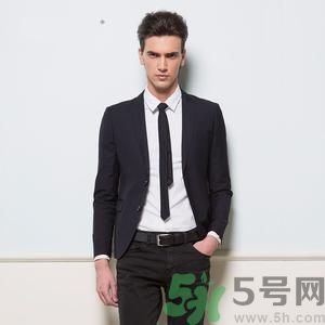 做仰臥起作可以練腹肌嗎？怎樣快速練出腹??？