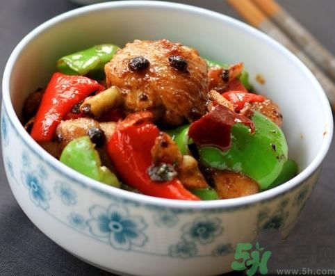 吃剩菜有危害嗎？什么類剩菜不能吃呢？