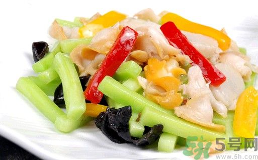 吃剩菜有危害嗎？什么類剩菜不能吃呢？