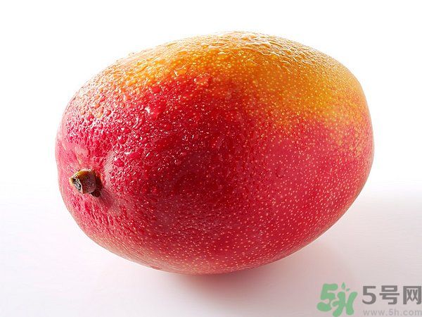 吃芒果嘴唇過敏怎么辦？為什么吃了芒果后嘴巴癢？