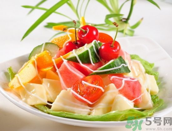 在飯后做運(yùn)動(dòng)什么對身體好？飯后有什么不能做？