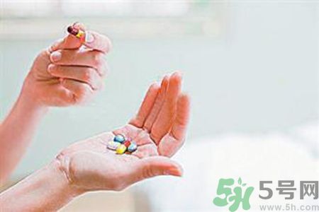 喉嚨發(fā)炎怎么辦？喉嚨發(fā)炎吃什么好得快？