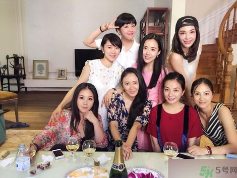 同學(xué)會有必要參加嗎？參加同學(xué)會該穿什么衣服？