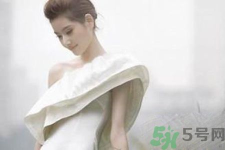 月經(jīng)有血塊是怎么回事？月經(jīng)有血塊怎么調(diào)理？
