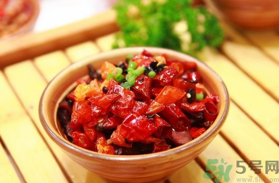 高血壓不能吃什么食物？高血壓應(yīng)該吃什么食物？