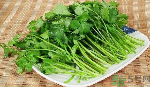 吃什么蔬菜排毒很有效？多吃這些渾身無(wú)毒！
