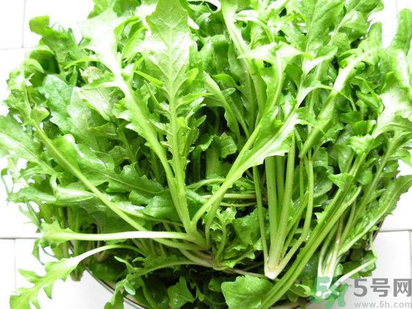 薺菜為什么要焯水？薺菜要用開水燙嗎？