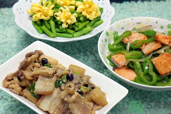 蘆筍開花了還可以吃嗎？蘆筍尾部開花能吃嗎？