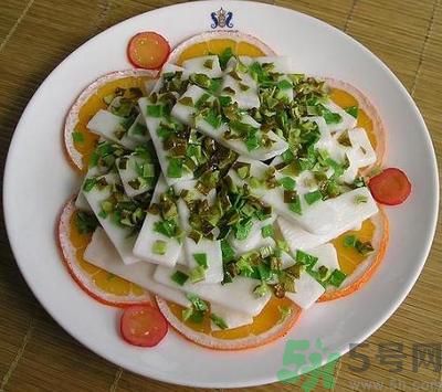 香椿拌豆腐怎么做？香椿拌豆腐好吃嗎？