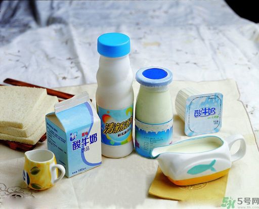 高血脂可以吃雞蛋嗎？高血脂可以喝牛奶嗎？