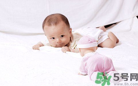 寶寶呼吸聲音粗大是怎么回事?寶寶呼吸聲音粗大正常嗎?