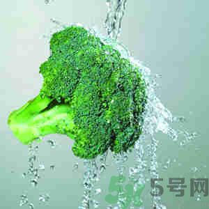 西藍(lán)花怎么才能洗干凈？西藍(lán)花要怎么切？