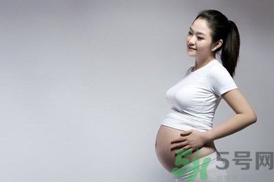  孕婦脖子卡護欄身亡 孕婦外出要注意什么？