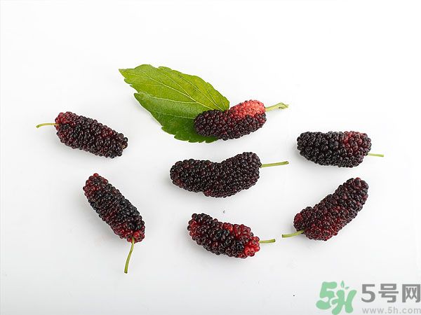 哺乳期能不能吃桑葚？桑葚產(chǎn)婦能吃嗎？