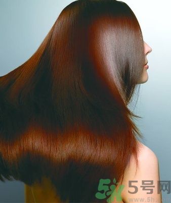 頭發(fā)干枯是為什么？頭發(fā)干枯的原因？