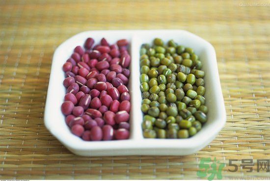 胃潰瘍不能吃什么食物？胃潰瘍不能吃什么？