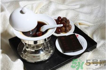 女性補(bǔ)腎吃什么？女性怎么補(bǔ)腎？
