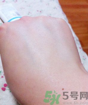 apieu防曬霜怎么樣？apieu防曬霜好用嗎？