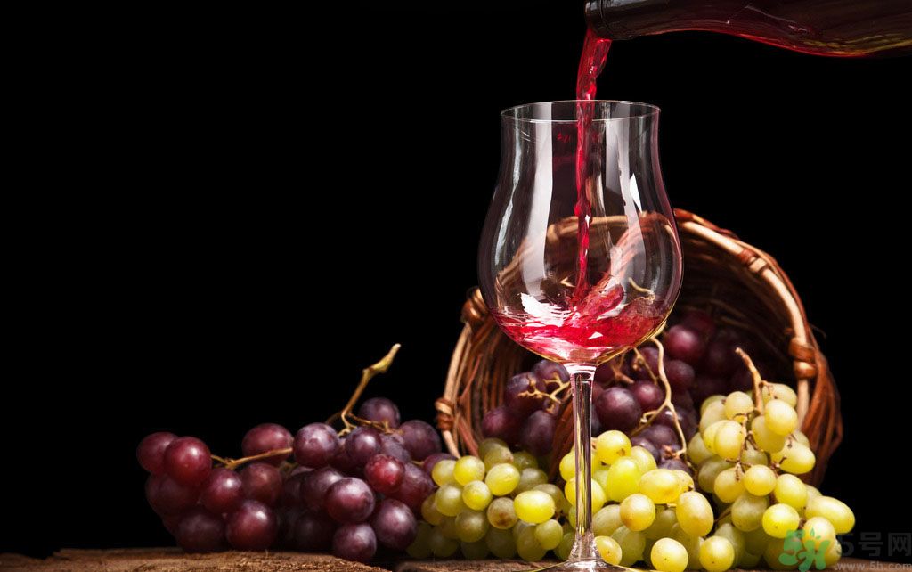 痛風(fēng)可以喝紅酒嗎？痛風(fēng)喝紅酒好嗎？