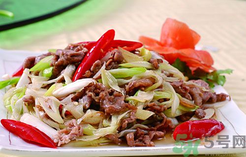 孕婦能吃蔥爆羊肉嗎？蔥爆羊肉很滋補(bǔ)嗎？