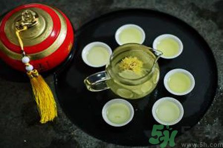 月經(jīng)期間可以喝牡丹花茶嗎？月經(jīng)期間和牡丹花茶好嗎？