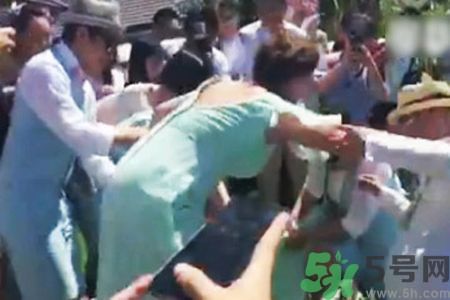 伴娘怕被整簽禁止鬧婚協(xié)議是怎么回事？整伴娘的招數(shù)有哪些？