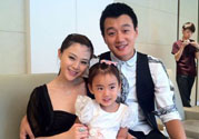 佟大為女兒叫什么？佟大為有2個(gè)女兒?jiǎn)幔?></a>
<p class=
