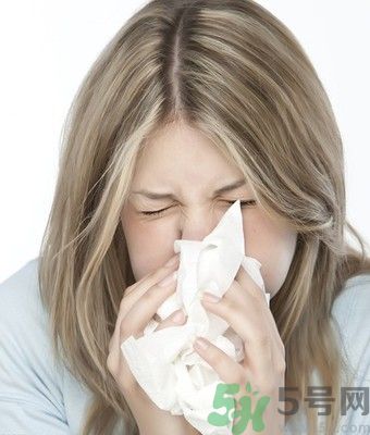 感冒了可以吃魚嗎？感冒吃魚有什么后果？