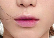 咬唇妝怎么畫(huà)圖解視頻教程？咬唇妝的畫(huà)法