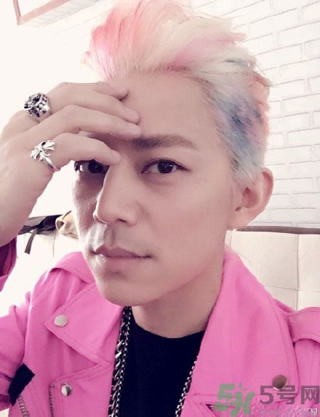 何炅為什么弄彩虹頭？什么是彩虹頭？