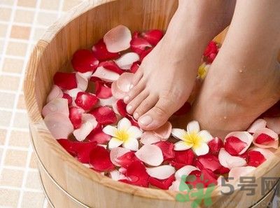 天天泡腳好不好？天天泡腳有什么壞處？